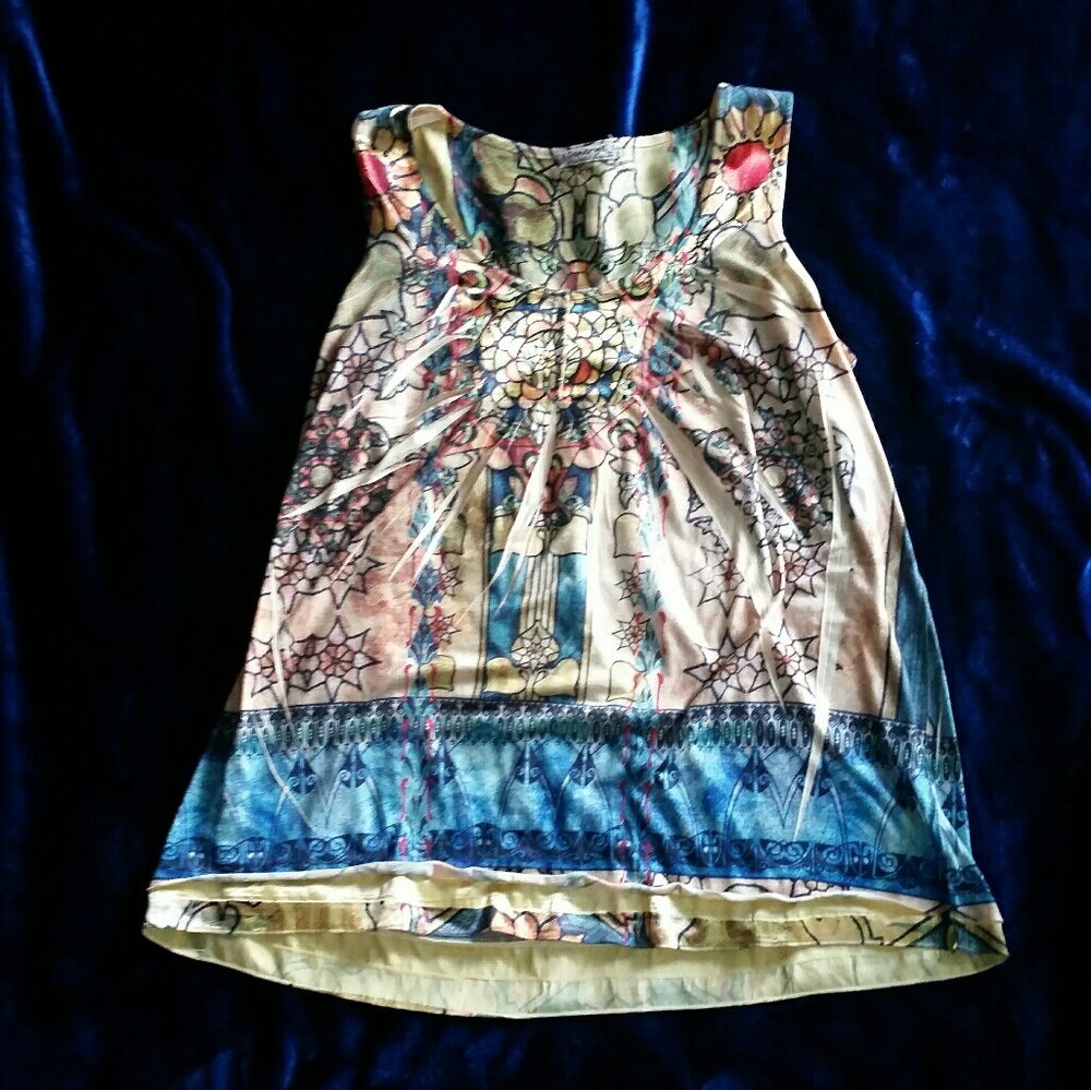 Tank-print painted glass